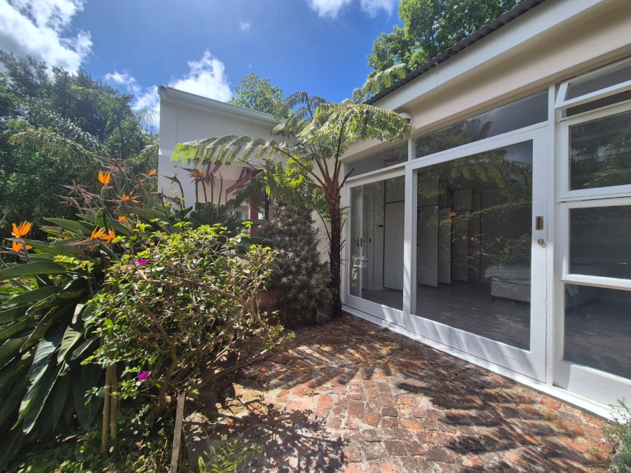 5 Bedroom Property for Sale in Heatherlands Western Cape